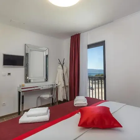 In With Sea View, Balcony, Air Conditioning, Wifi 5127-1 *